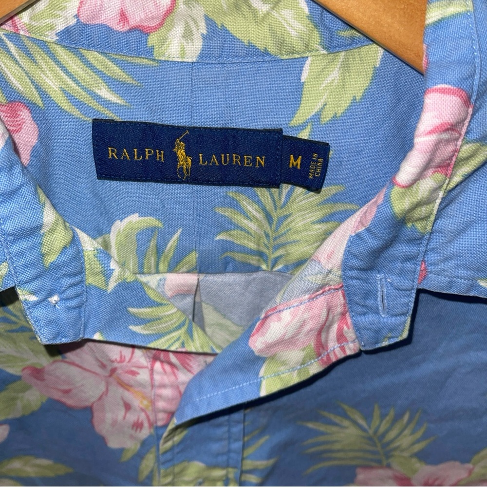 Ralph Lauren Blue and Pink Casual Button Down Shirt - Picture 4 of 9
